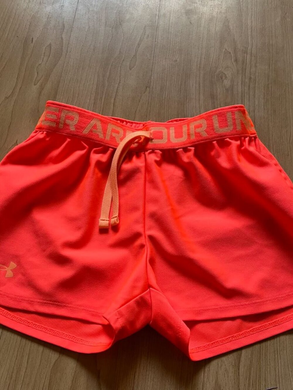 Under Armour HeatGear Play Up Shorts Youth Medium Coral Neon Red